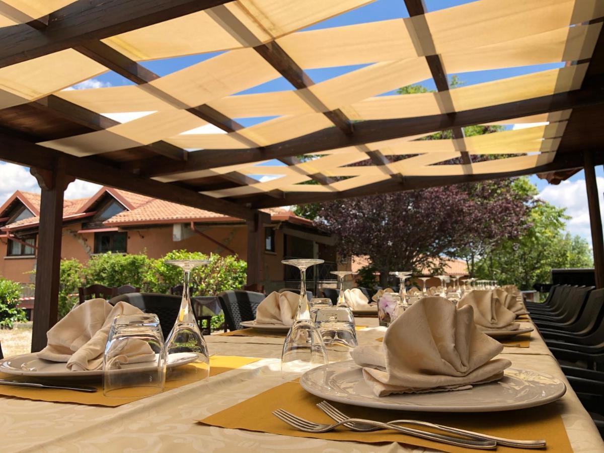 Hotel Pietrapanna Calvello エクステリア 写真