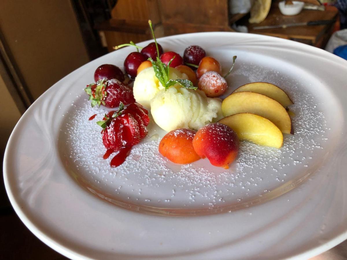 Hotel Pietrapanna Calvello エクステリア 写真
