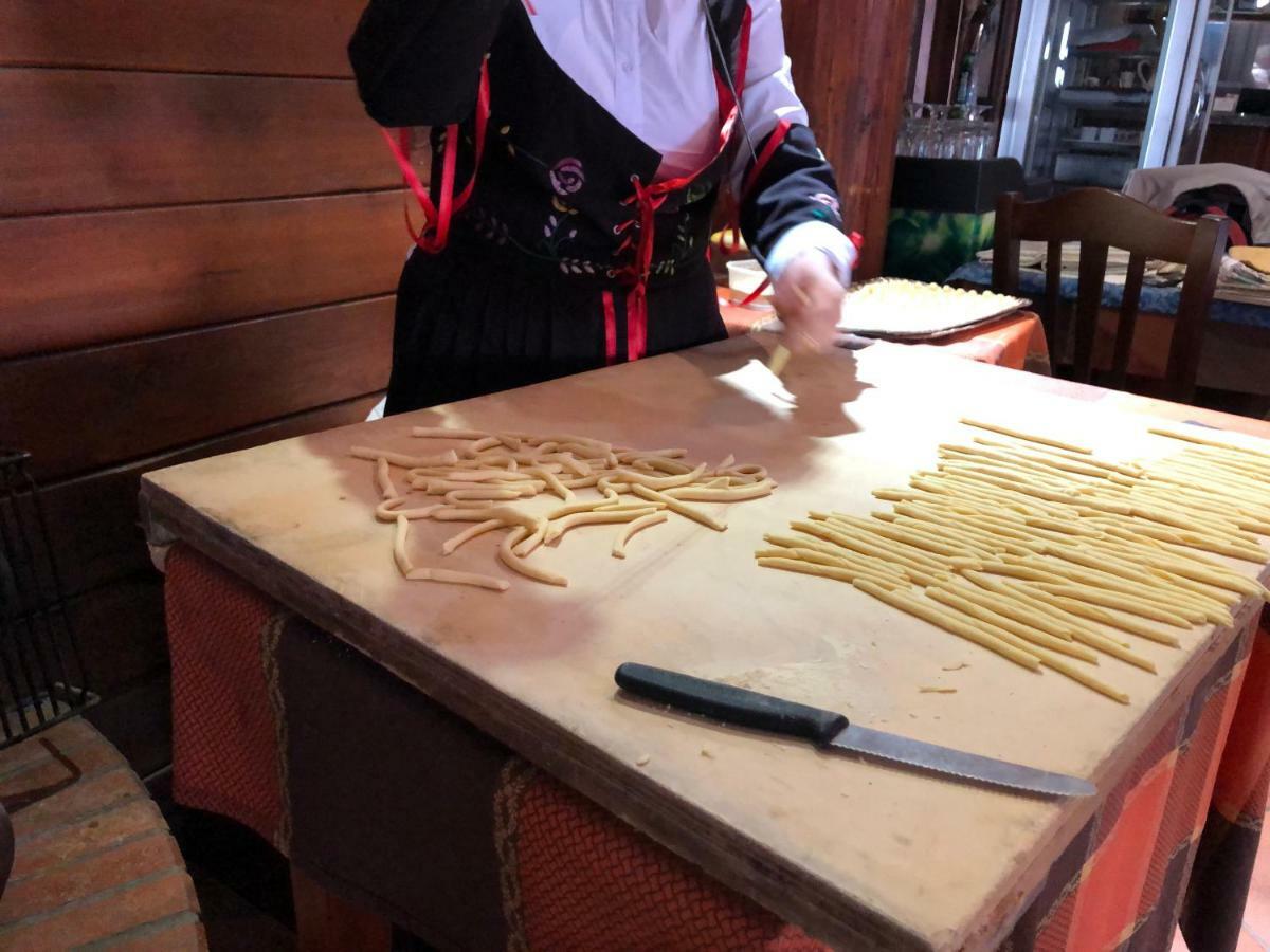Hotel Pietrapanna Calvello エクステリア 写真